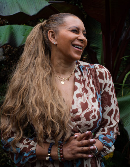 Rosalie Miles - When life has lost its lustre, I can help you shine!